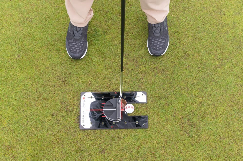 PUTTING AIM MIRROR